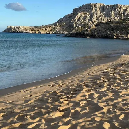 Elia Old Mansion * Malona Village