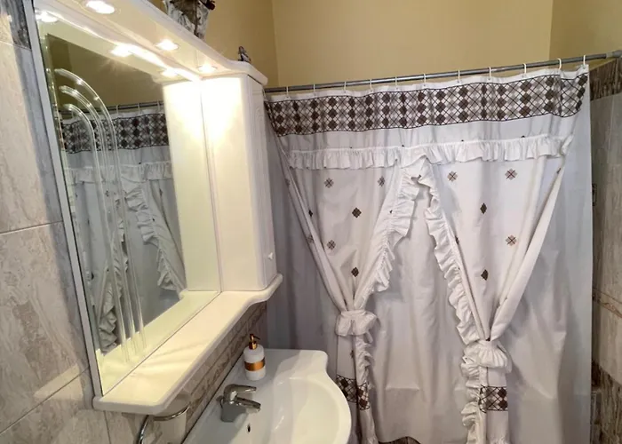 Vakantiehuis Elia Old Mansion *